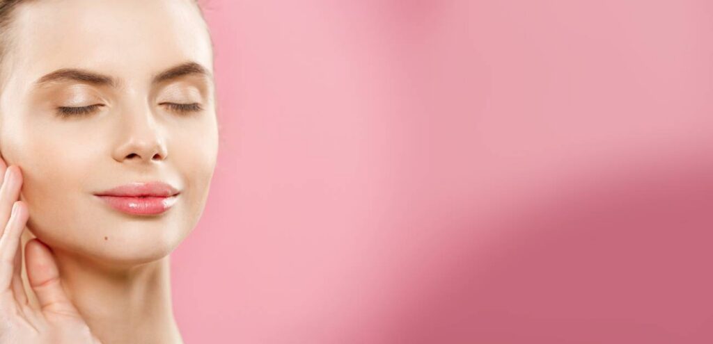 Glow All Year: Trending Facial Techniques for Every Season